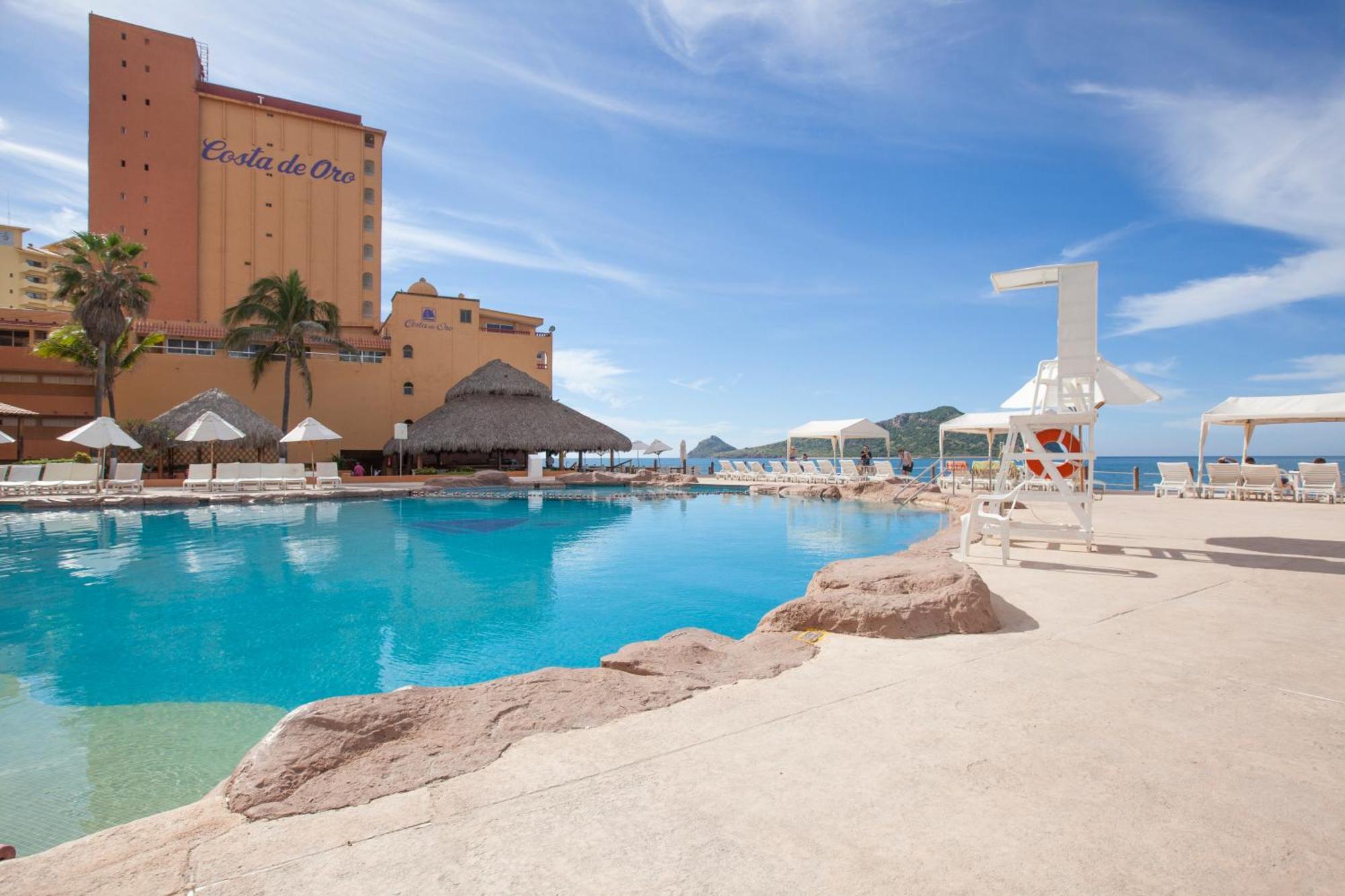 Costa De Oro Beach Hotel Mazatlán Extérieur photo